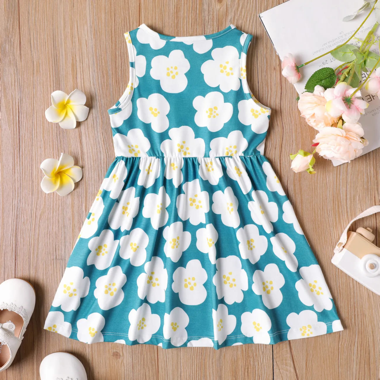  Splice Square Neck Mesh Long-sleeve Dress share icon