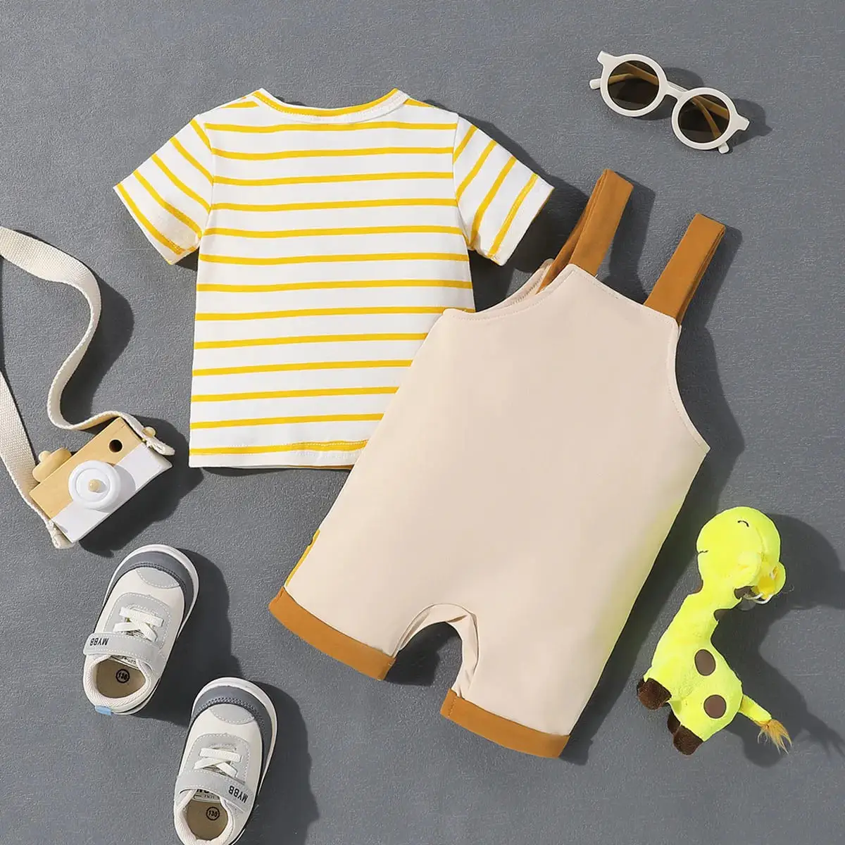 Baby Boys Marine Print T-shirt and overalls Set