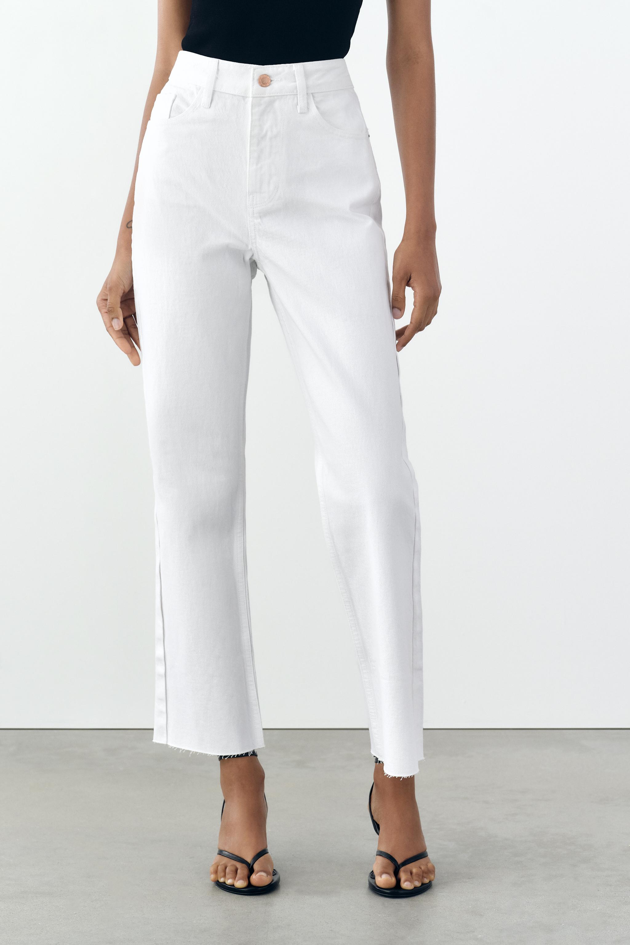  HIGH-RISE STRAIGHT JEANS