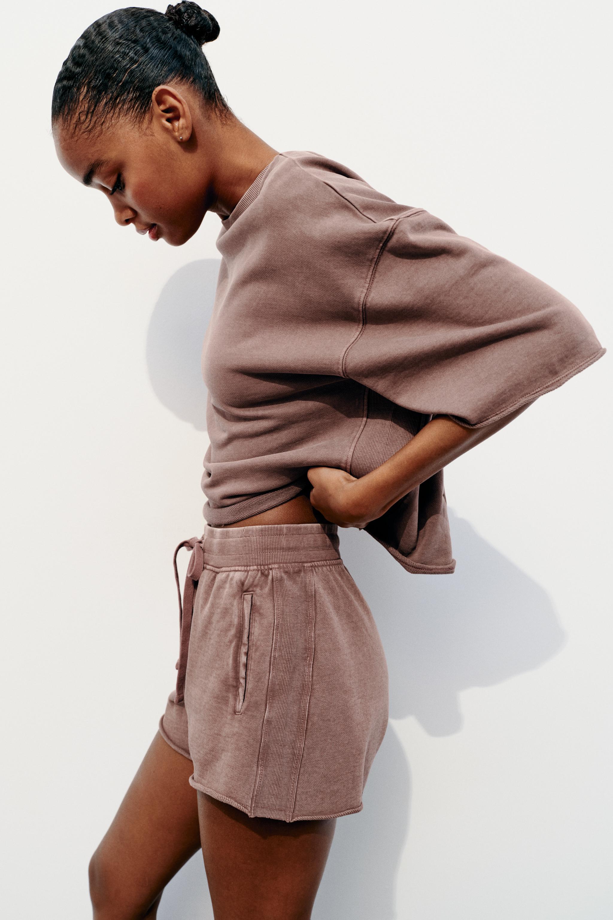 FADED-EFFECT SWEATSHIRT AND SHORTS CO-ORD